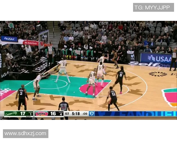 雄鹿逆转马刺，豪取连胜！NBA赛场激情再燃